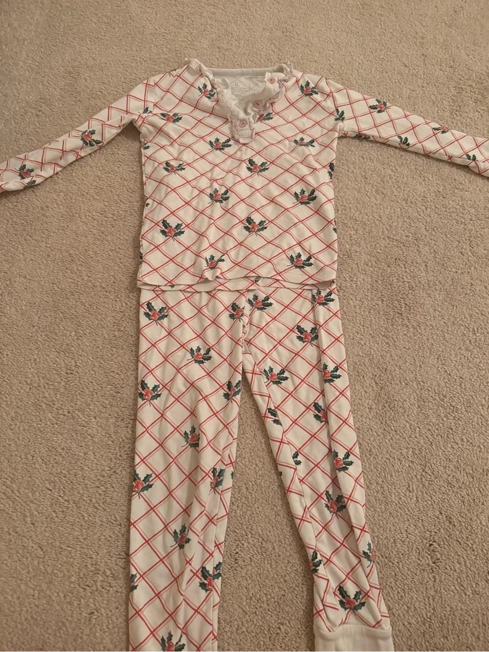 Little English Girls White and Red Lattice Floral Christmas Pajama Set